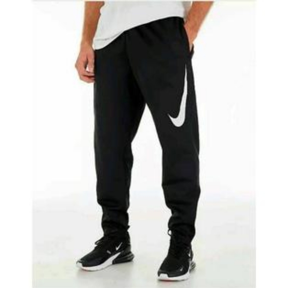 jogging nike big swoosh